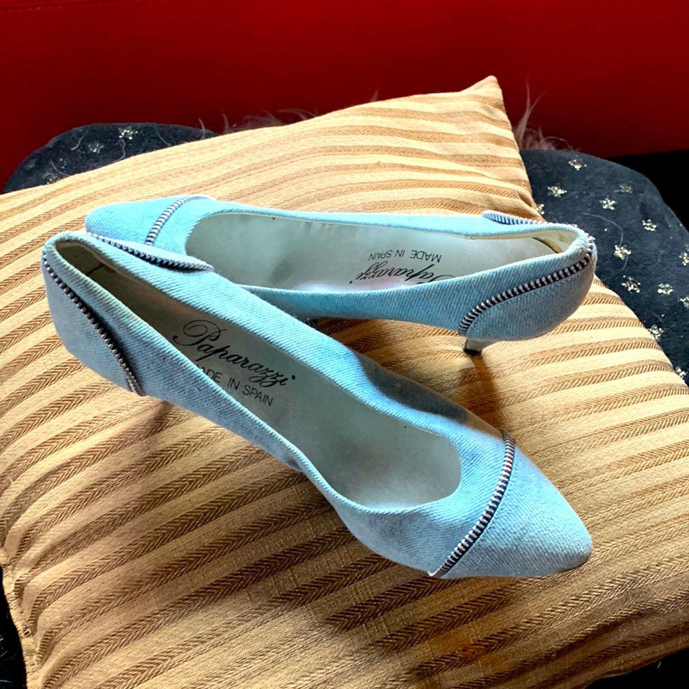 Paparazzi vintage denim shoes